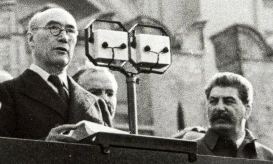 André Gide en la Unión Soviética (1936).