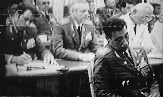 Arnaldo Ochoa, durante el juicio en su contra, transmitido por la televisión.