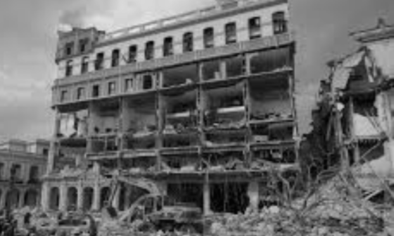 Hotel Saratoga destruido después de la explosión.