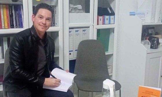 El periodista y escritor cubano Yoe Suárez.