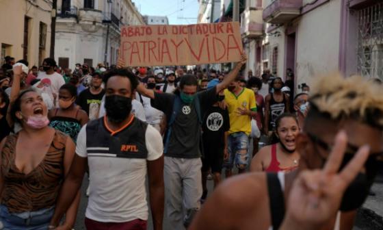 Protestas en el centro de la isla. 11 de julio 2021. "Abajo la dictadura"