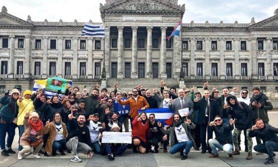 Migrantes cubanos en Uruguay.