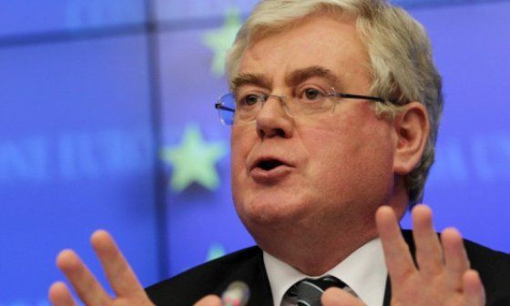 Eamon Gilmore, representante especial de la Unión Europea para los Derechos Humanos.