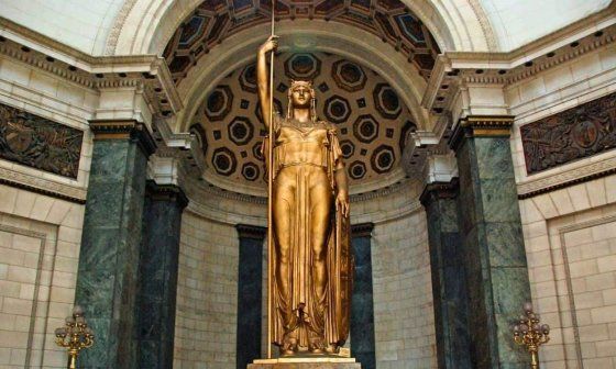 Estatua de la República en el Capitolio de La Habana. Escultor: Angelo Zanelli.