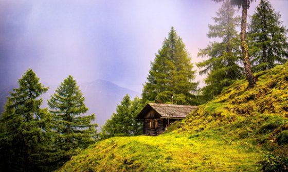 Cabaña en las montañas