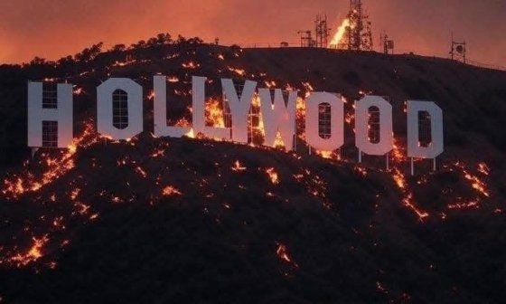 Foto fake del cartel de Hollywood en llamas.
