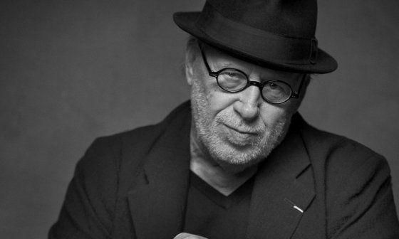 Joseph Kosuth, artista conceptual.