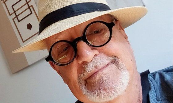 El poeta, ensayista y pedagogo cubano Luis Álvarez.
