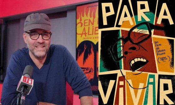 El realizador Fabien Pisani y el póster de su película "Para vivir. El implacable tiempo de Pablo Milanés"