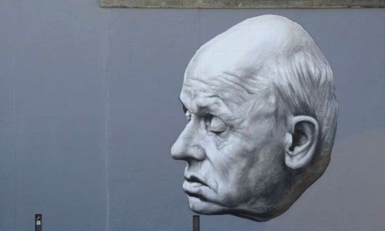 Retrato de Andréi Sájarov (1990) por Dmitri Vrubel en la East Side Gallery. Parte oriental de un tramo del Muro de Berlín.