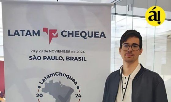 El periodista Senén Alonso Alum, de Árbol Invertido, en la conferencia de Latam Chequea.