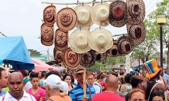 Vendedor de sombreros. Foto: Francis Sánchez