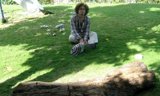 El poeta Yanier H. Palau en Festival Poesía Sin Fin, Casa de Cultura de Alamar, 2008.