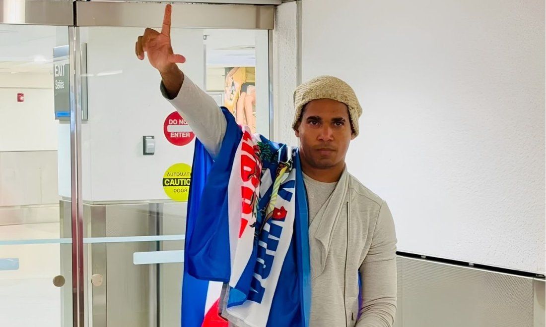 Luis Manuel Otero Alcántara llegando en el aeropuerto de Miami (18 de julio de 2026).